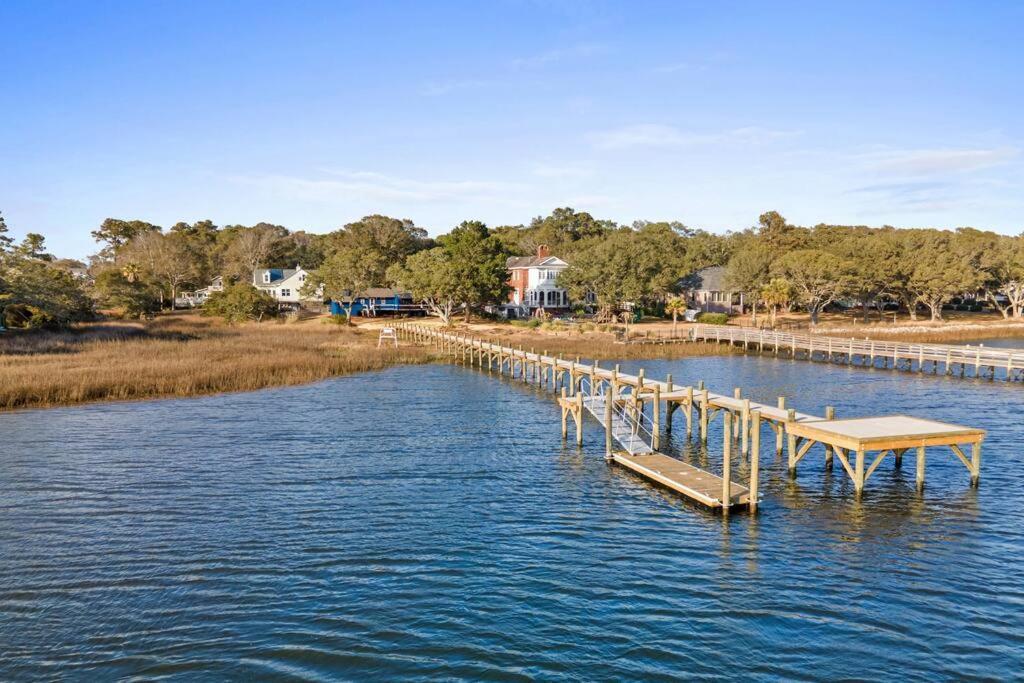 Villa Dolphin Cove - Whole Waterfront House With Dock Ocean Isle Beach Esterno foto